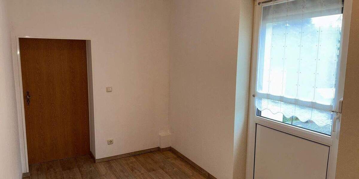 Wohnhaus zur Miete mit Garten in ruhiger Lage von Bad SalzungenWildprechtroda 5 zimmer