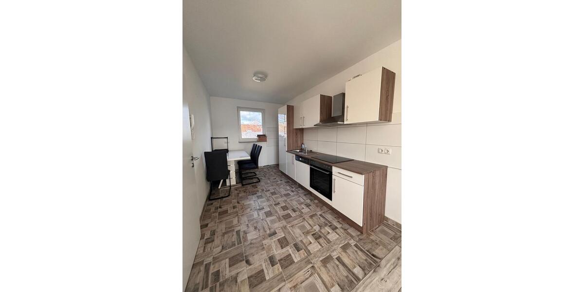 Dachgeschoßwohnung Langenhagen - 2 Zimmer, 45 m&sup2;, 750&euro; | Angebot:26382320