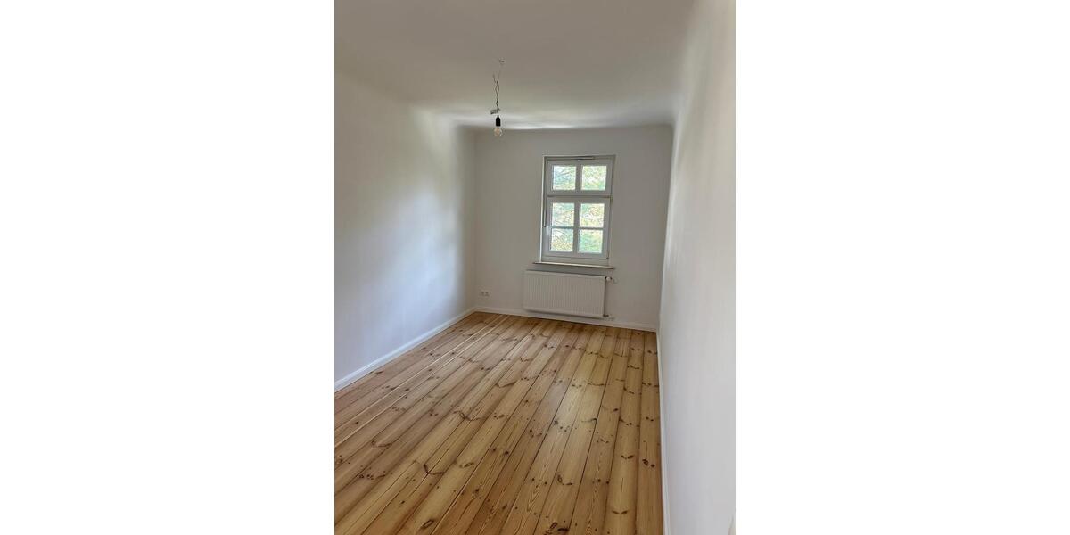 Etagenwohnung Berlin Treptow-Köpenick - 5 Zimmer, 120 m&sup2;, 1.850&euro; | Angebot:26447632