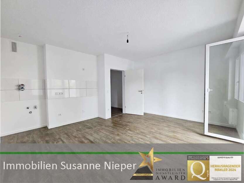 Wohnung zum Mieten in Wuppertal 252 € 28 m²