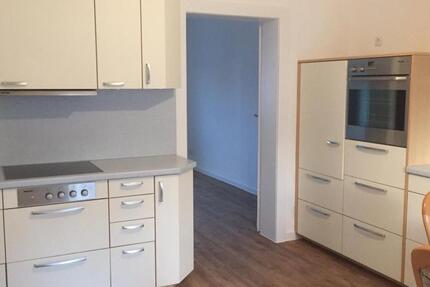 2 ZKB Wohnung mit Balkon & Garage 1.OG Koblenz Metternich 2 zimmer