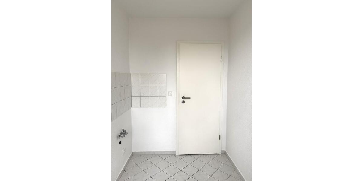 Dachgeschoßwohnung Möckern - 2 Zimmer, 43 m&sup2;, 300&euro; | Angebot:26587404