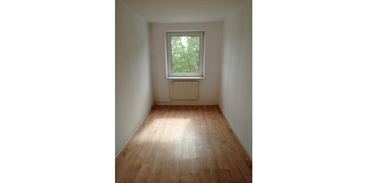 Etagenwohnung Kyritz - 3 Zimmer, 62 m&sup2;, 430&euro; | Angebot:26476559