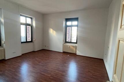 Wohnung Sankt Wendel - 7 Zimmer, 134 m&sup2;, 900&euro; | Angebot:26532848