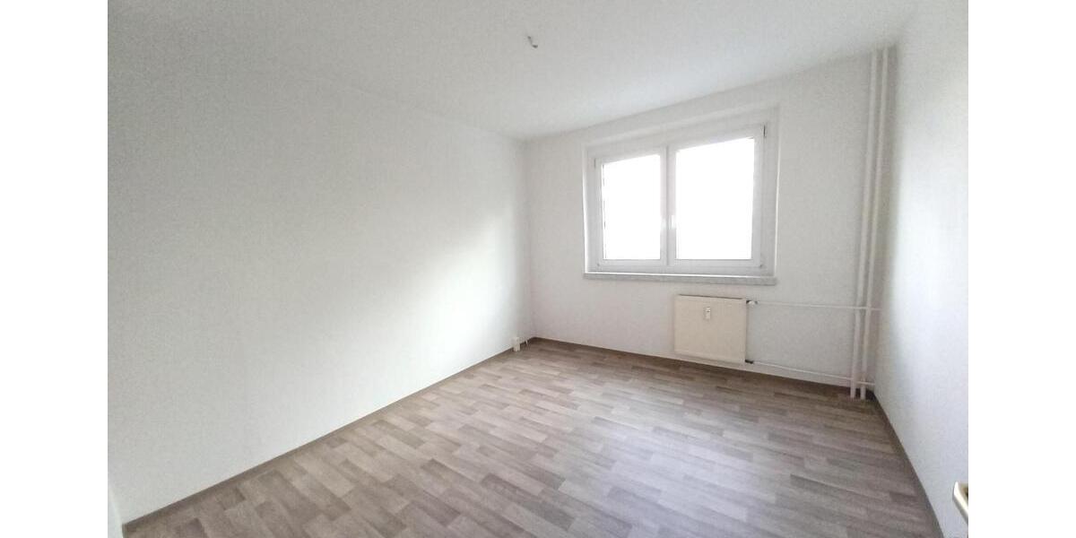 Etagenwohnung Schmalkalden - 3 Zimmer, 57 m&sup2;, 328&euro; | Angebot:25916930