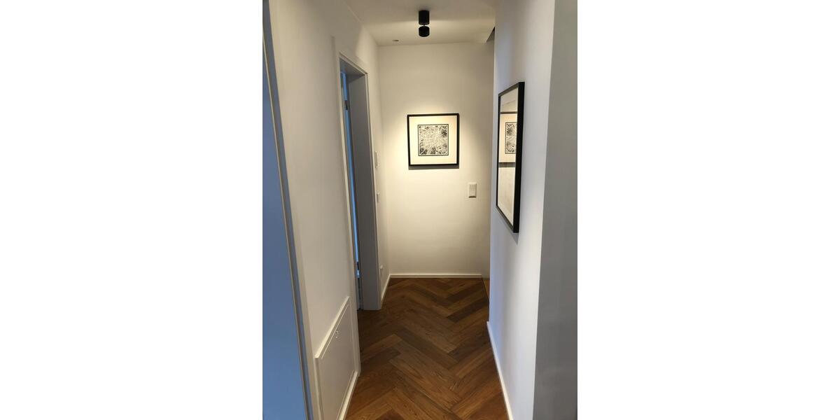 Etagenwohnung München Allach-Untermenzing - 5 Zimmer, 140 m&sup2;, 1.300&euro; | Angebot:25049296