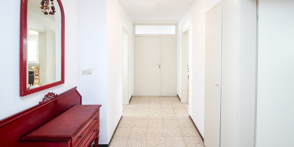 Schöne 3-Zimmer-Wohnung mit Balkon und Dachterrasse in Schramberg - Etagenwohnung Schramberg | Angebot:26130026