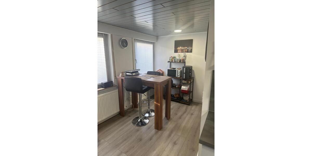 Dachgeschoßwohnung Heigenbrücken - 3 Zimmer, 75 m&sup2;, 800&euro; | Angebot:26348818