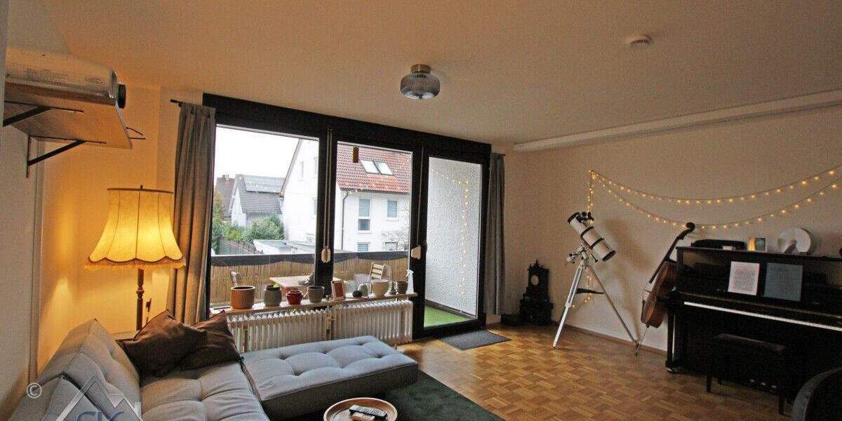 Hochwertige 3 Zi. Whg. mit Loggia, Garage und 2 Stellplätzen in Puchheim wartet auf neue Bewohner! 3 zimmer