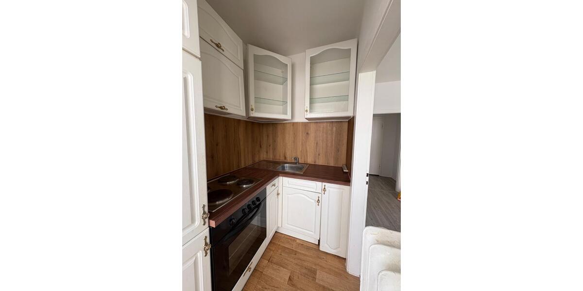 Etagenwohnung Essen Südviertel - 1 Zimmer, 27 m&sup2;, 420&euro; | Angebot:26647363