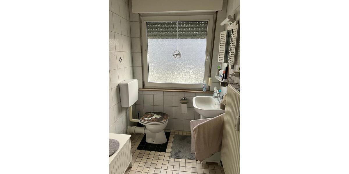 Etagenwohnung Herborn - 3 Zimmer, 84 m&sup2;, 800&euro; | Angebot:26286542