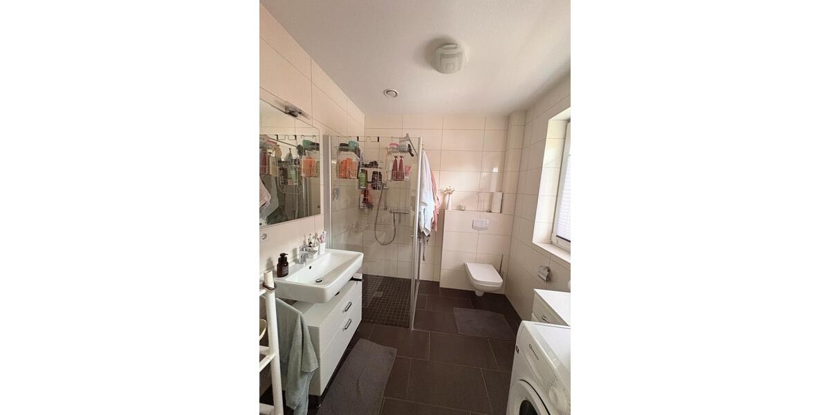 Etagenwohnung Vechta - 4 Zimmer, 16 m&sup2;, 350&euro; | Angebot:26558042