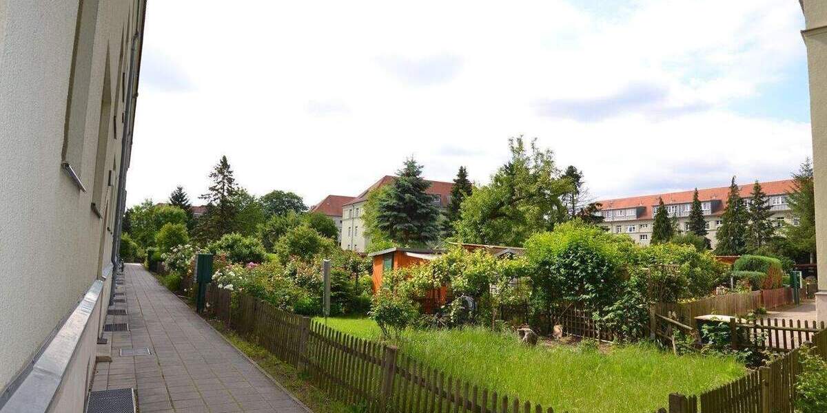 Etagenwohnung Dresden Leuben - 2 Zimmer, 60 m&sup2;, 475&euro; | Angebot:26160855