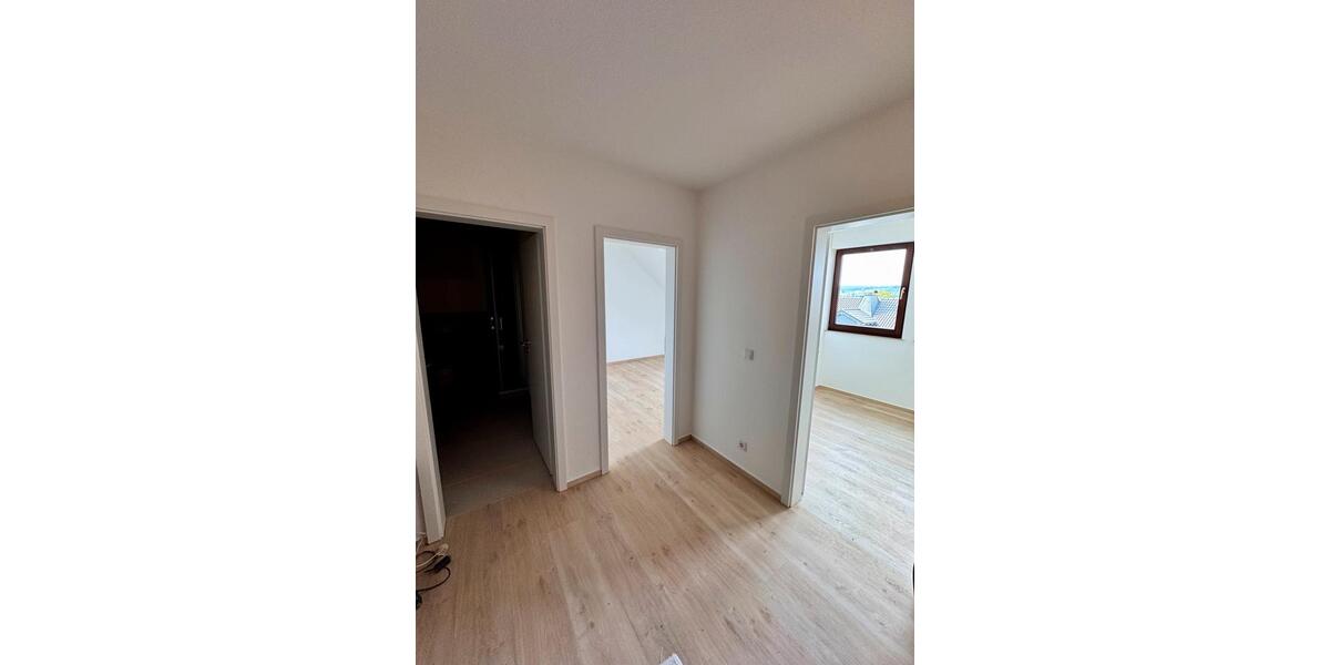 Reihenhaus Winterberg - 7 Zimmer, 165 m&sup2;, 1.300&euro; | Angebot:26547229