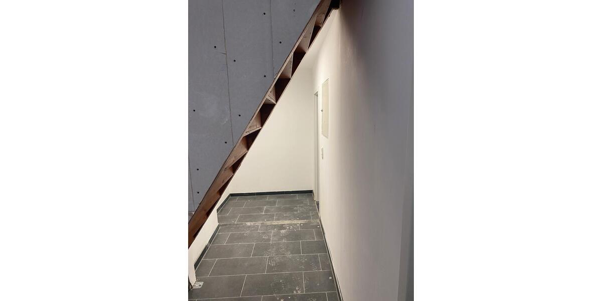 Etagenwohnung Gelnhausen - 4 Zimmer, 125 m&sup2;, 1.350&euro; | Angebot:26473327