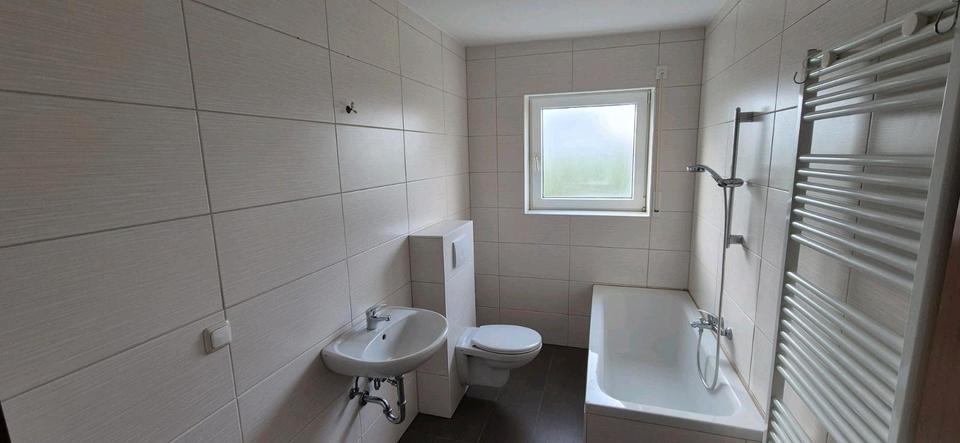 Etagenwohnung Ilmenau Frauenwald - 2 Zimmer, 65 m&sup2;, 300&euro; | Angebot:25966432