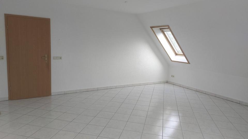 Dachgeschoßwohnung Pockau-Lengefeld Lengefeld - 2 Zimmer, 84 m&sup2;, 461&euro; | Angebot:26549192