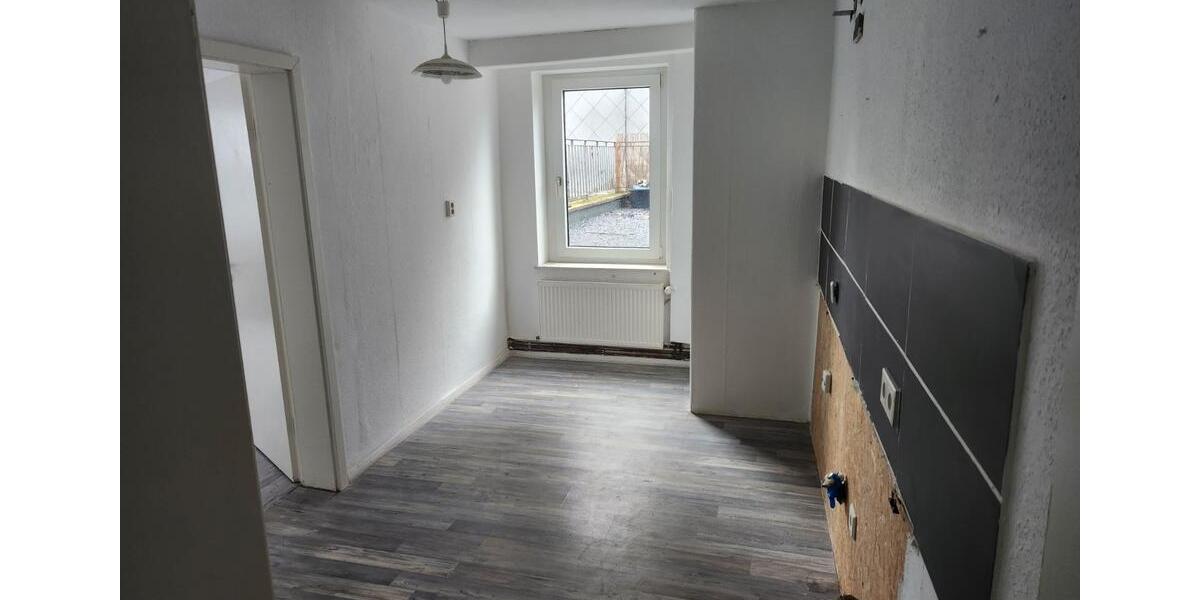 Hochparterre Stadtoldendorf - 5 Zimmer, 140 m&sup2;, 750&euro; | Angebot:26291993