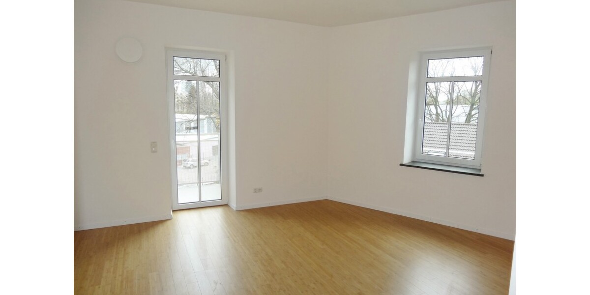 Nahe Lech-Auen: Sanierte 92 qm Altbauwohnung 2 12 Zi. mit 2 Balkonen, Parkett, hohen Räumen, ruhig, nähe KUKA Augsburg - 2- Augsburg Lechhausen | Angebot:26953268