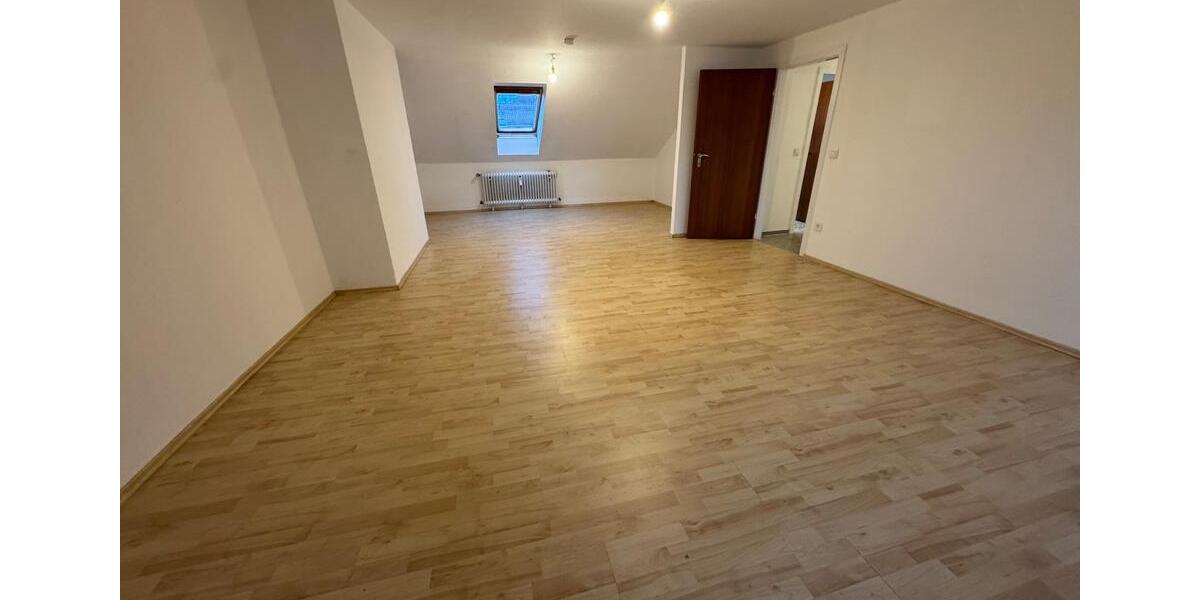Dachgeschoss-Wohnung - 55m2 - 2,5 Raum - Gladbeck Fussgängerzone 2 zimmer
