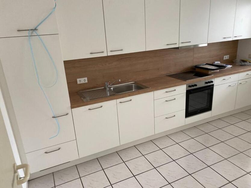 2-Zimmer-Wohnung im ersten Obergeschoss zimmer