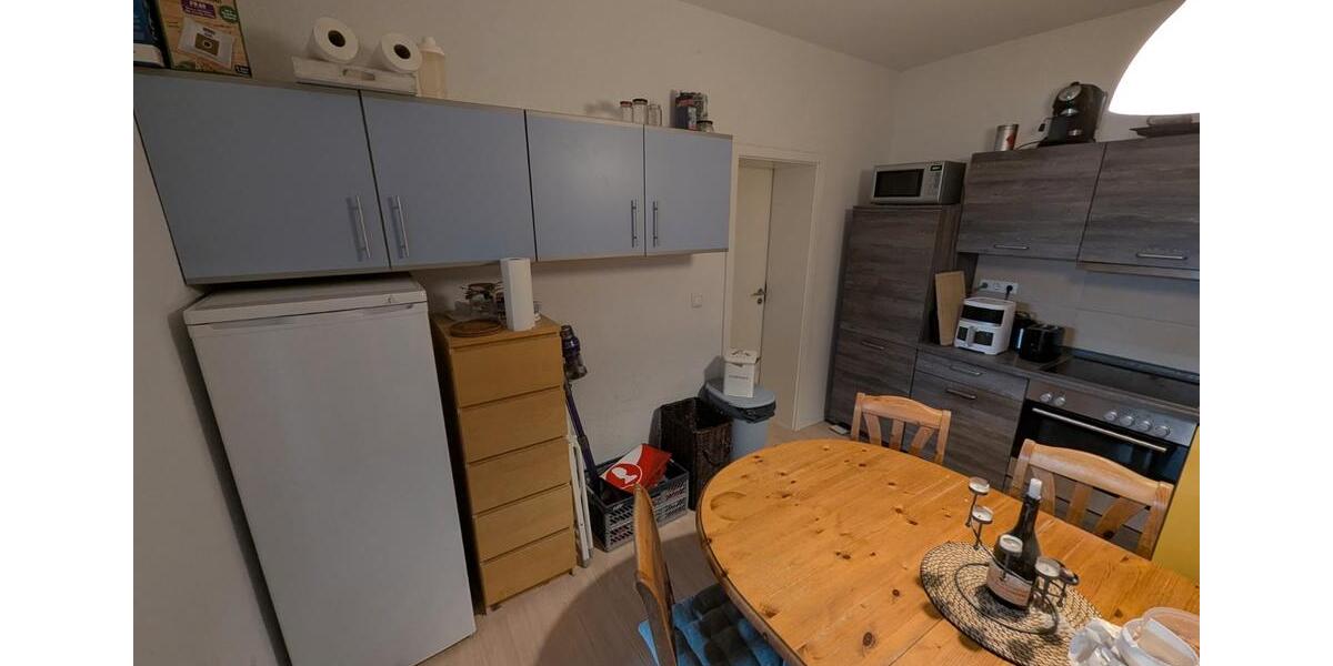 Wohnen auf Zeit Weimar - 16 Zimmer, 120 m&sup2;, 320&euro; | Angebot:26593355
