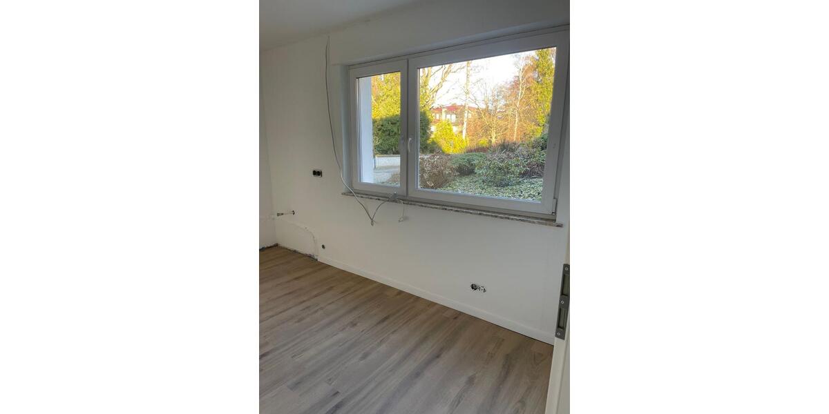 Erdgeschoßwohnung Iserlohn Sümmern - 3 Zimmer, 73 m&sup2;, 990&euro; | Angebot:24294342