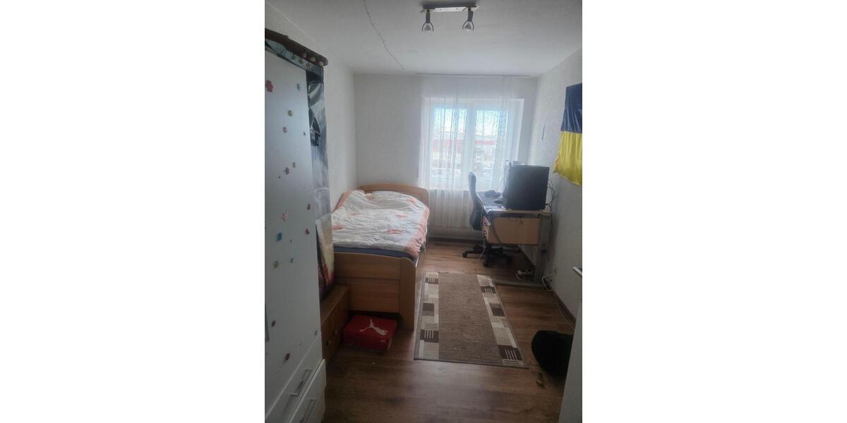Etagenwohnung Blumberg - 3 Zimmer, 72 m&sup2;, 750&euro; | Angebot:26469717
