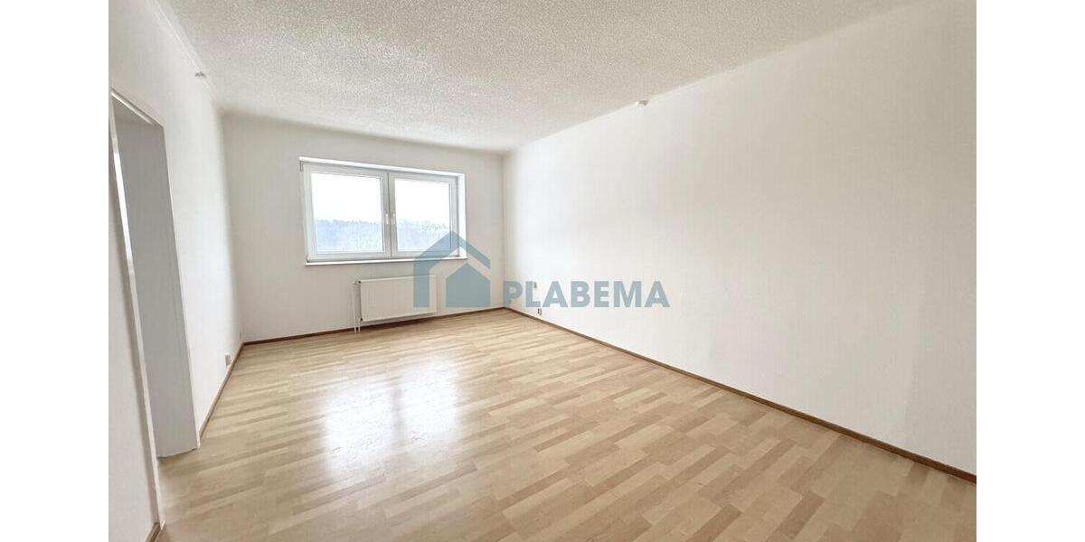 Etagenwohnung Lübz - 4 Zimmer, 84 m&sup2;, 600&euro; | Angebot:24803353