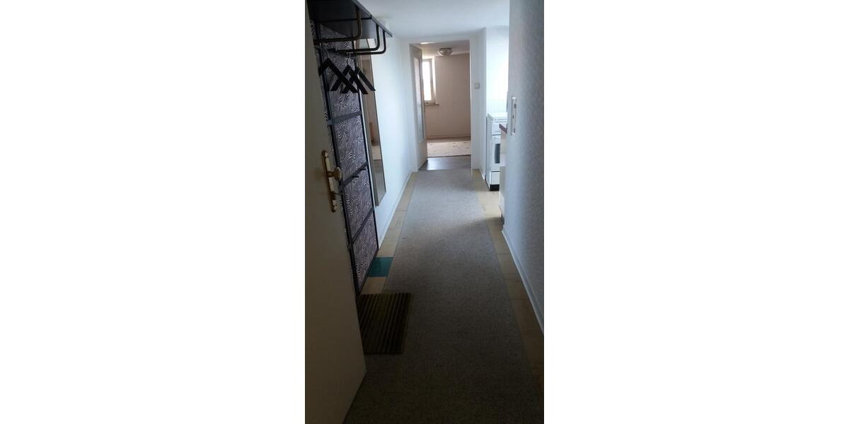 Dachgeschoßwohnung Goldbach - 1 Zimmer, 33 m&sup2;, 400&euro; | Angebot:24953183