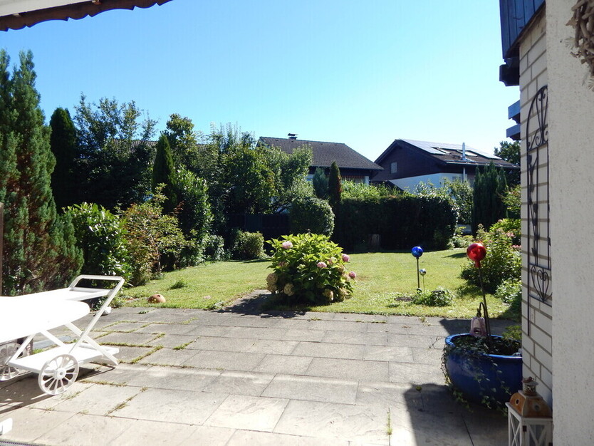 Großzügiges Einfamilienhaus mit viel Platz und schönem Garten - frei ab sofort.