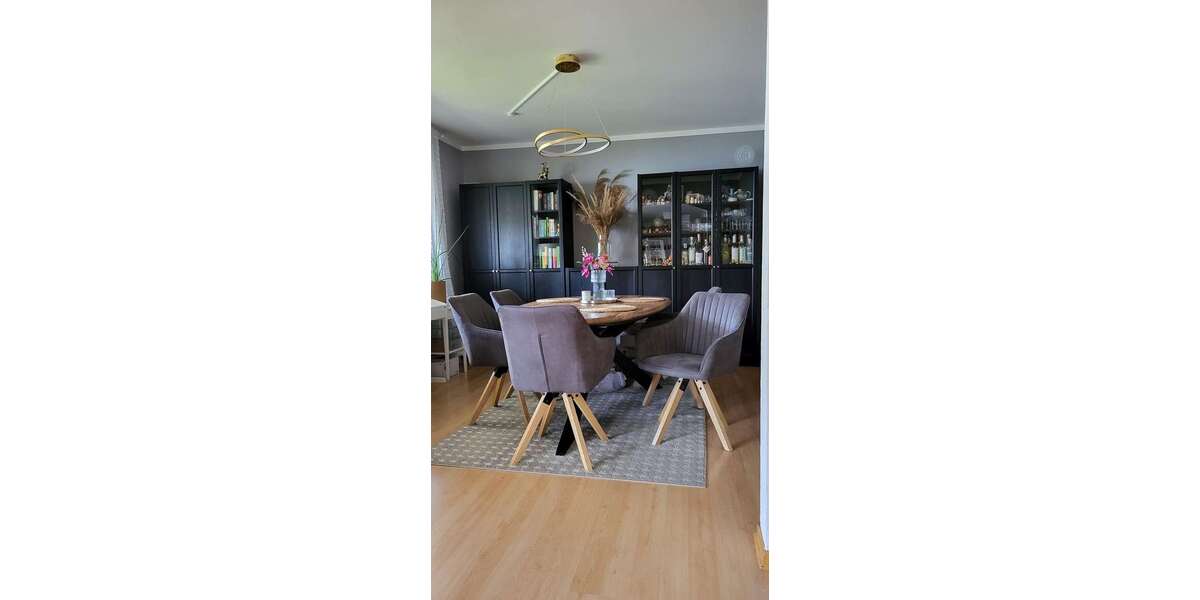 Etagenwohnung Karlsfeld - 3 Zimmer, 100 m&sup2;, 1.460&euro; | Angebot:27032228