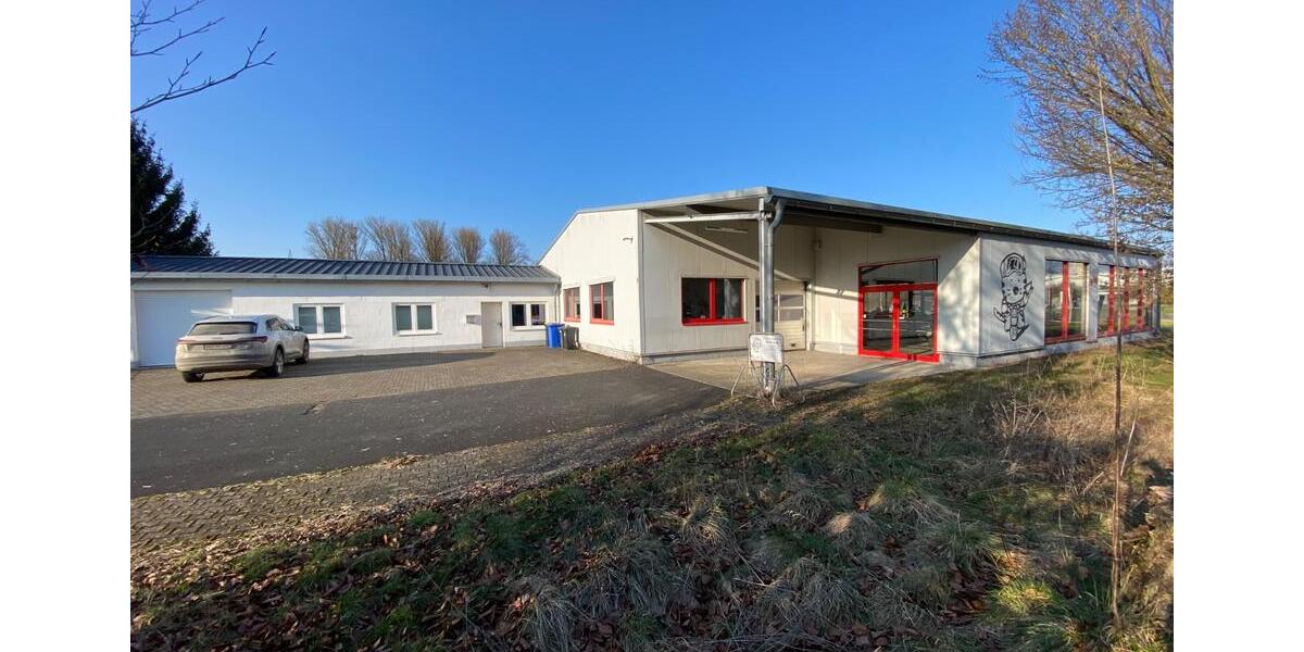 Gewerbeobjekt Borken (Hessen) - 4.324&euro; | Angebot:25272027