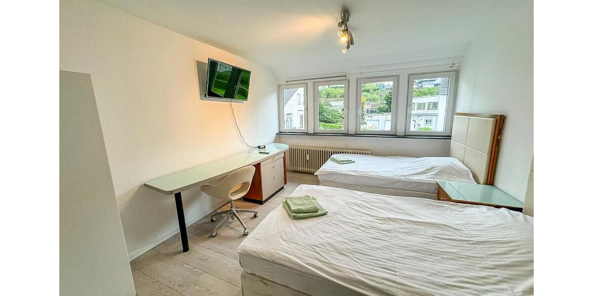 Wohnen auf Zeit Werdohl - 6 Zimmer, 110 m&sup2;, 15&euro; | Angebot:17481427