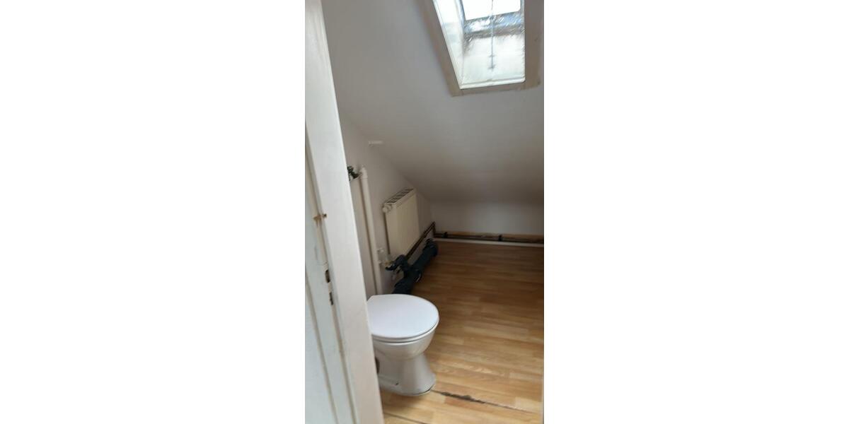 Dachgeschoßwohnung Schramberg - 2 Zimmer, 55 m&sup2;, 500&euro; | Angebot:26611038