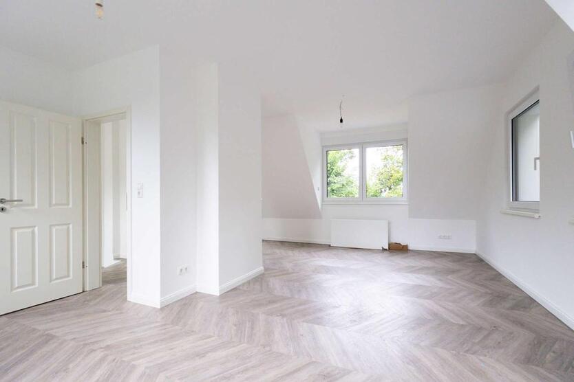 Doppelhaushälfte mit großem Garten in Potsdam zimmer