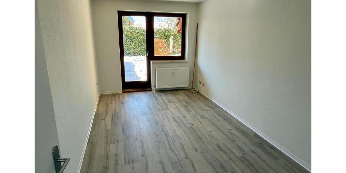 Erdgeschoßwohnung Jübek - 2 Zimmer, 48 m&sup2;, 525&euro; | Angebot:25138105