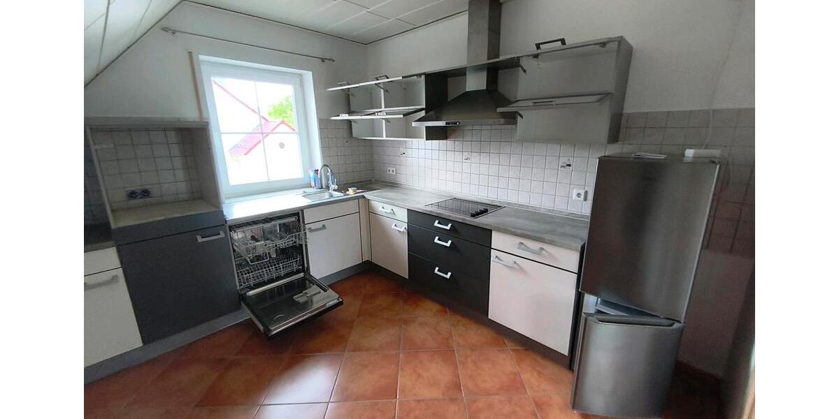 Dachgeschoßwohnung Wettenberg - 3 Zimmer, 80 m&sup2;, 1.000&euro; | Angebot:26525589