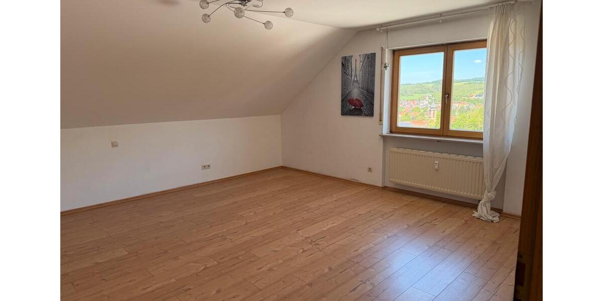 Dachgeschoßwohnung Boxberg - 2 Zimmer, 64 m&sup2;, 640&euro; | Angebot:26615266