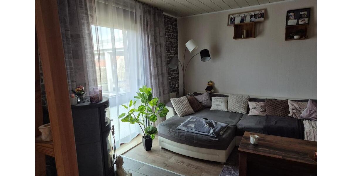 Maisonettenwohnung Edemissen - 4.5 Zimmer, 196 m&sup2;, 1.000&euro; | Angebot:26182606