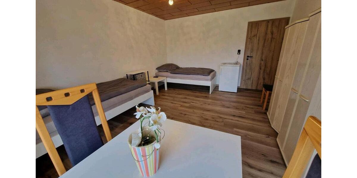 Wohnen auf Zeit Delmenhorst Düsternort - 15 Zimmer, 12 m&sup2;, 20&euro; | Angebot:24541773
