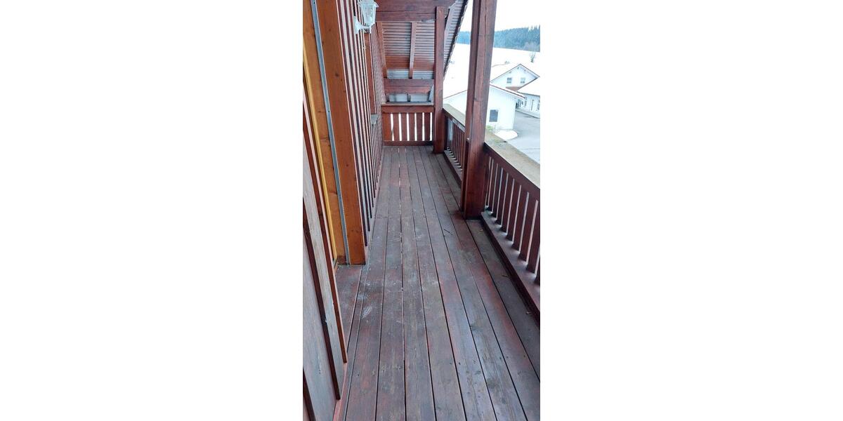 Dachgeschoßwohnung Zachenberg - 3 Zimmer, 94 m&sup2;, 750&euro; | Angebot:24826307