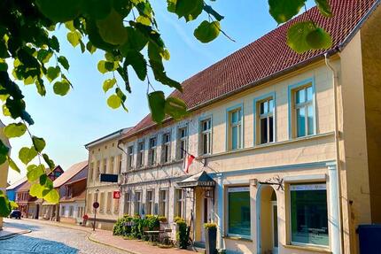 Wohnung , Ferienwohnung, Weide und Garten auf einem Vierseithof 2 zimmer