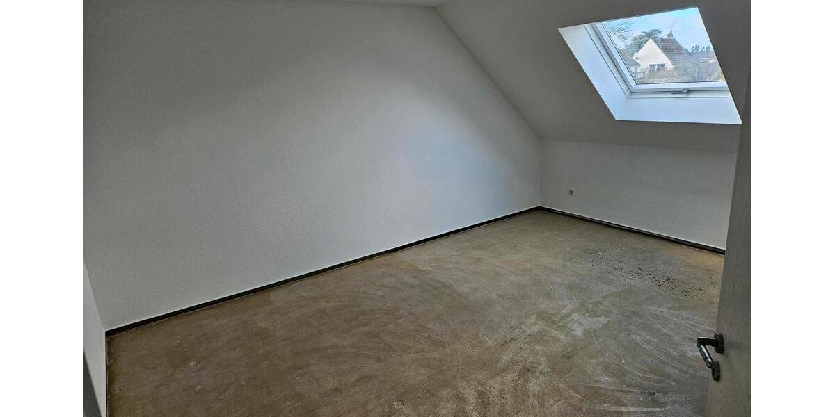 Reihenhaus Zülpich - 4 Zimmer, 140 m&sup2;, 1.450&euro; | Angebot:25297587