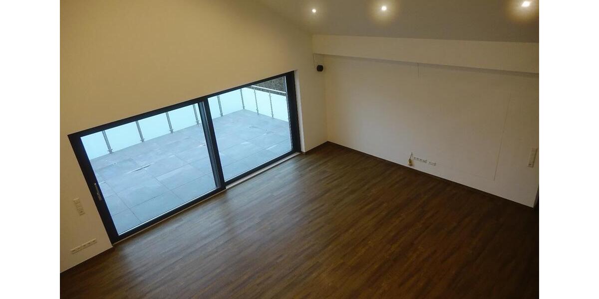 Maisonettenwohnung Bad Schönborn - 5 Zimmer, 172 m&sup2;, 2.100&euro; | Angebot:26278589