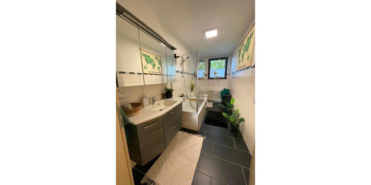 Etagenwohnung Petersberg - 2 Zimmer, 59 m&sup2;, 790&euro; | Angebot:24606078