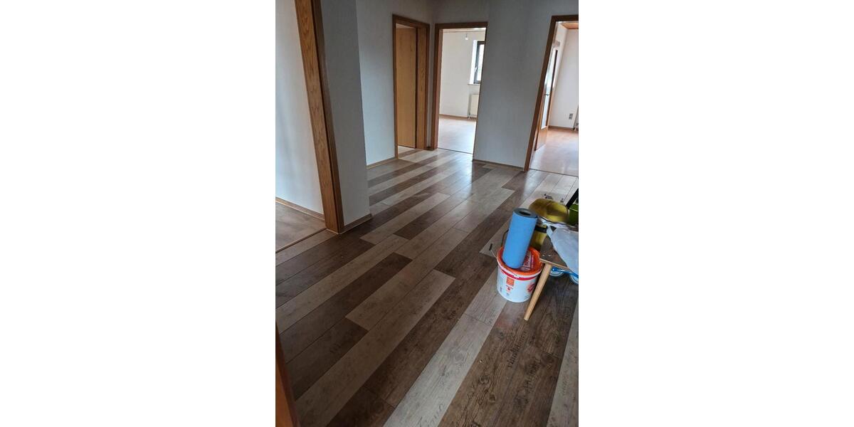 Dachgeschoßwohnung Schmidgaden - 4 Zimmer, 120 m&sup2;, 1.100&euro; | Angebot:26200829