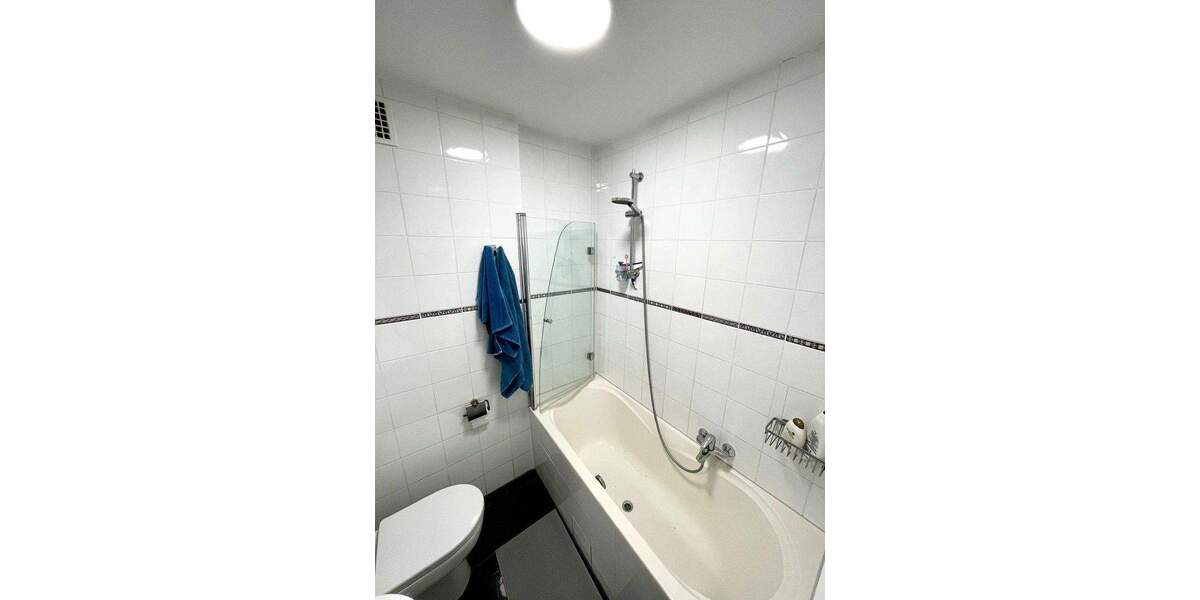 Etagenwohnung Ludwigshafen Süd - 3 Zimmer, 77 m&sup2;, 920&euro; | Angebot:24856604