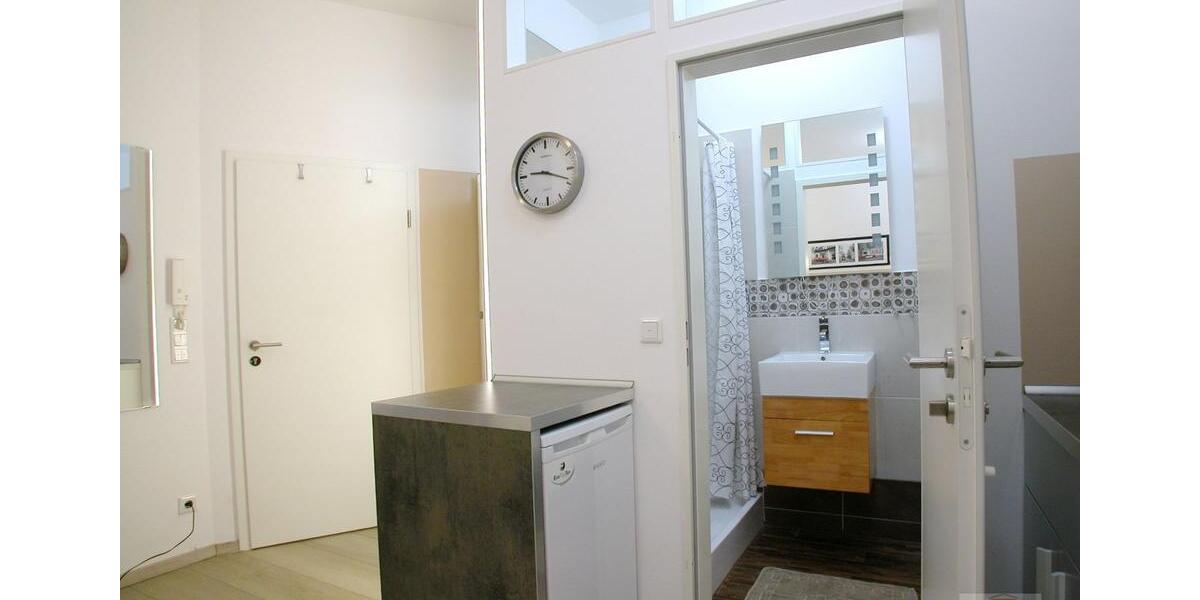Etagenwohnung Bielefeld - 1 Zimmer, 1 m&sup2;, 645&euro; | Angebot:26705673