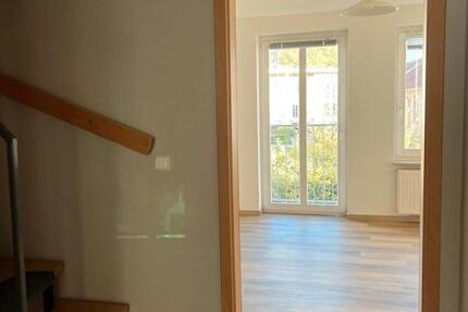 Wohnen auf Zeit Hamburg Altona - 1 Zimmer, 16 m&sup2;, 690&euro; | Angebot:26583823